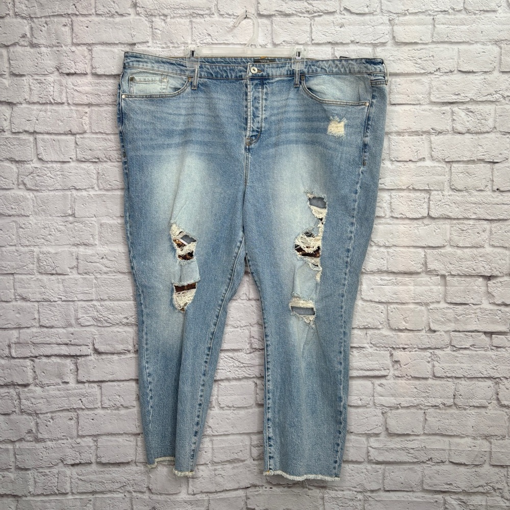 Torrid Womens Straight Vintage Jeans Size 26 High-Rise Sequin Backed Medium Wash - Picture 3 of 9